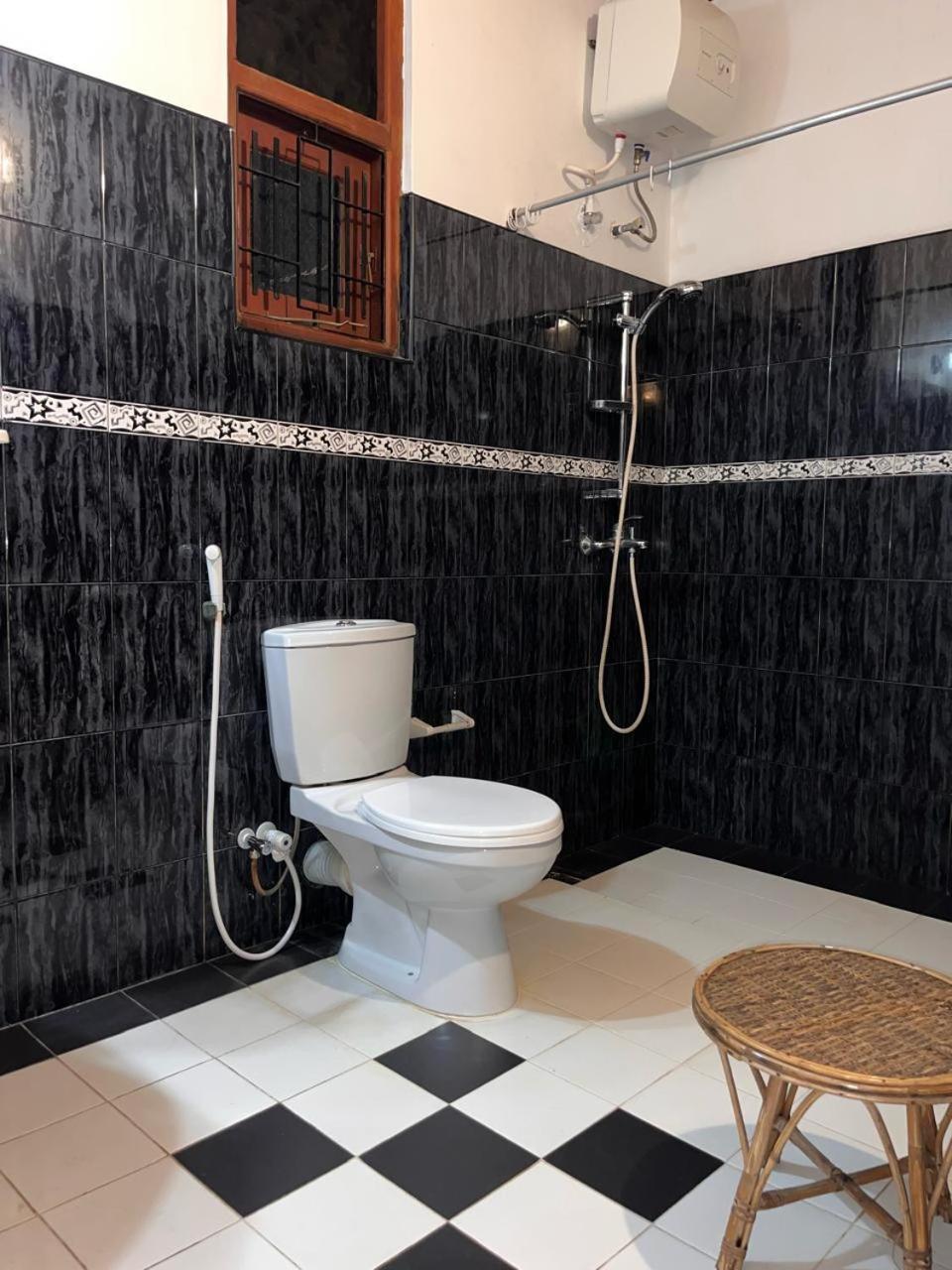 Ceylon Glory Hostel Negombo Ngoại thất bức ảnh